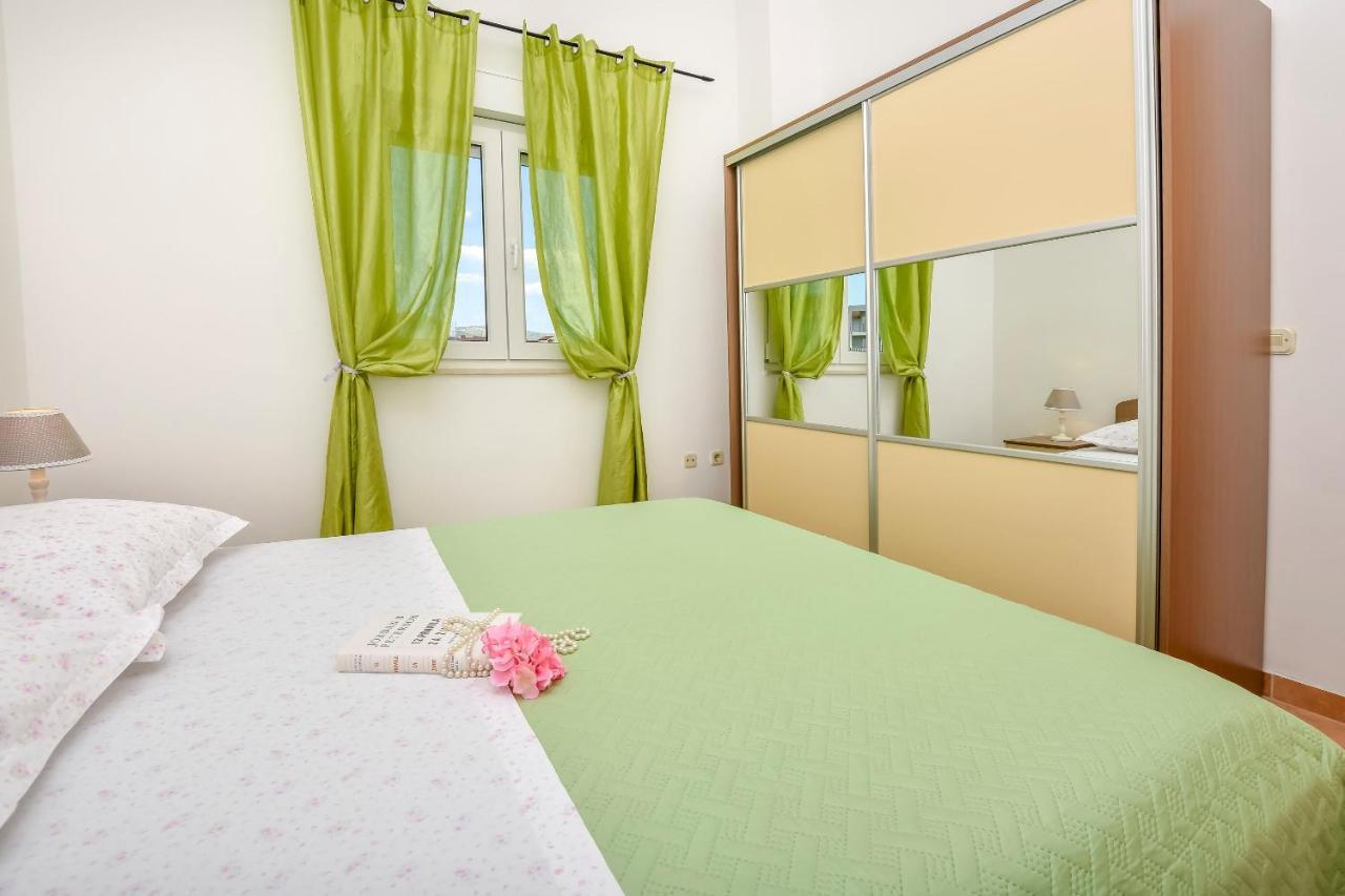 Apartments Anka 로고즈니차 외부 사진