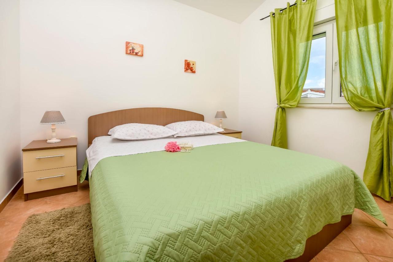 Apartments Anka 로고즈니차 외부 사진