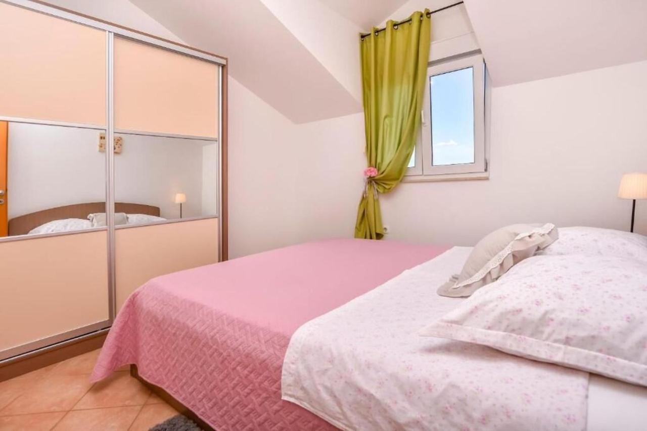 Apartments Anka 로고즈니차 외부 사진